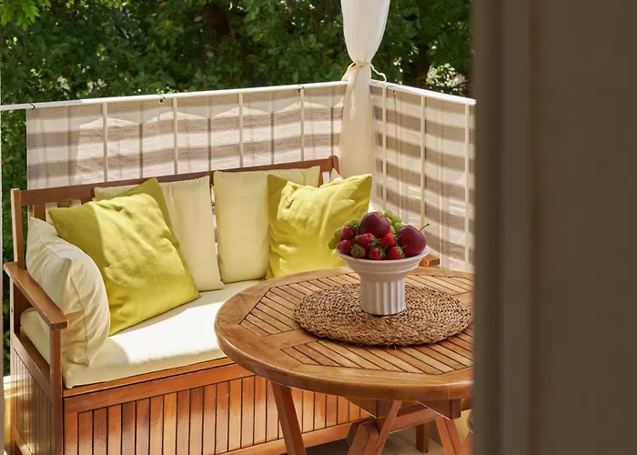 Appartement Johnny's Place With Free Parking & Balcony *