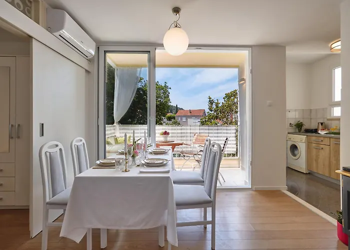 Johnny's Place With Free Parking & Balcony Dubrovnik