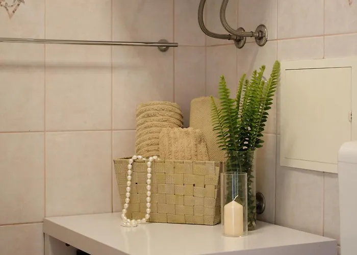 Johnny's Place With Free Parking & Balcony アパート *