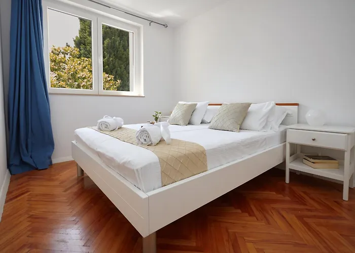 Johnny's Place With Free Parking & Balcony * Dubrovník