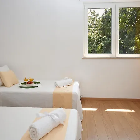 Lägenhet Johnny's Place With Free Parking & Balcony Dubrovnik